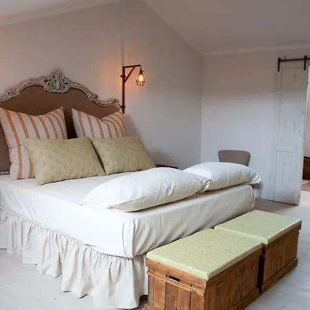 Villa Vallecento Con Giardino - Borgo *