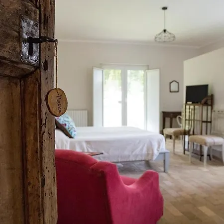 Villa Vallecento Con Giardino - Borgo